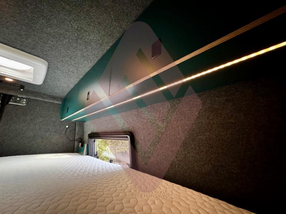 Mercedes Sprinter 2018 Onwards LWB Edition 1 Furniture Kit