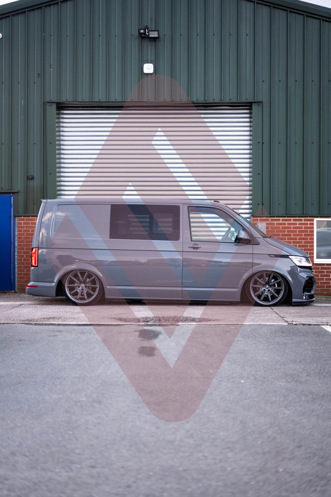 Navis Ludis – 20" Anthracite Finish Alloy Wheels