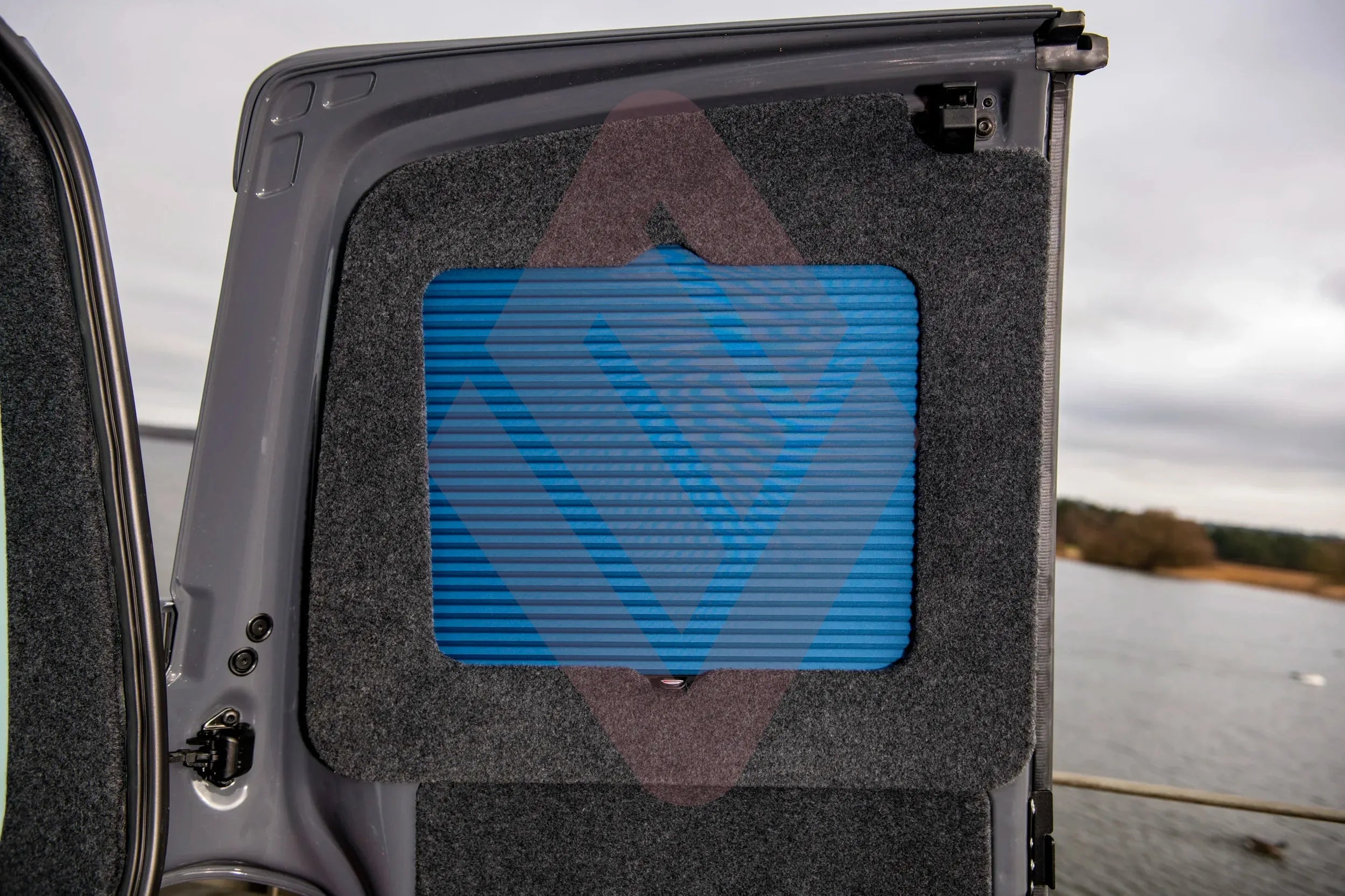 Ford Transit Custom | Window Pod® C | Barn Door Pair