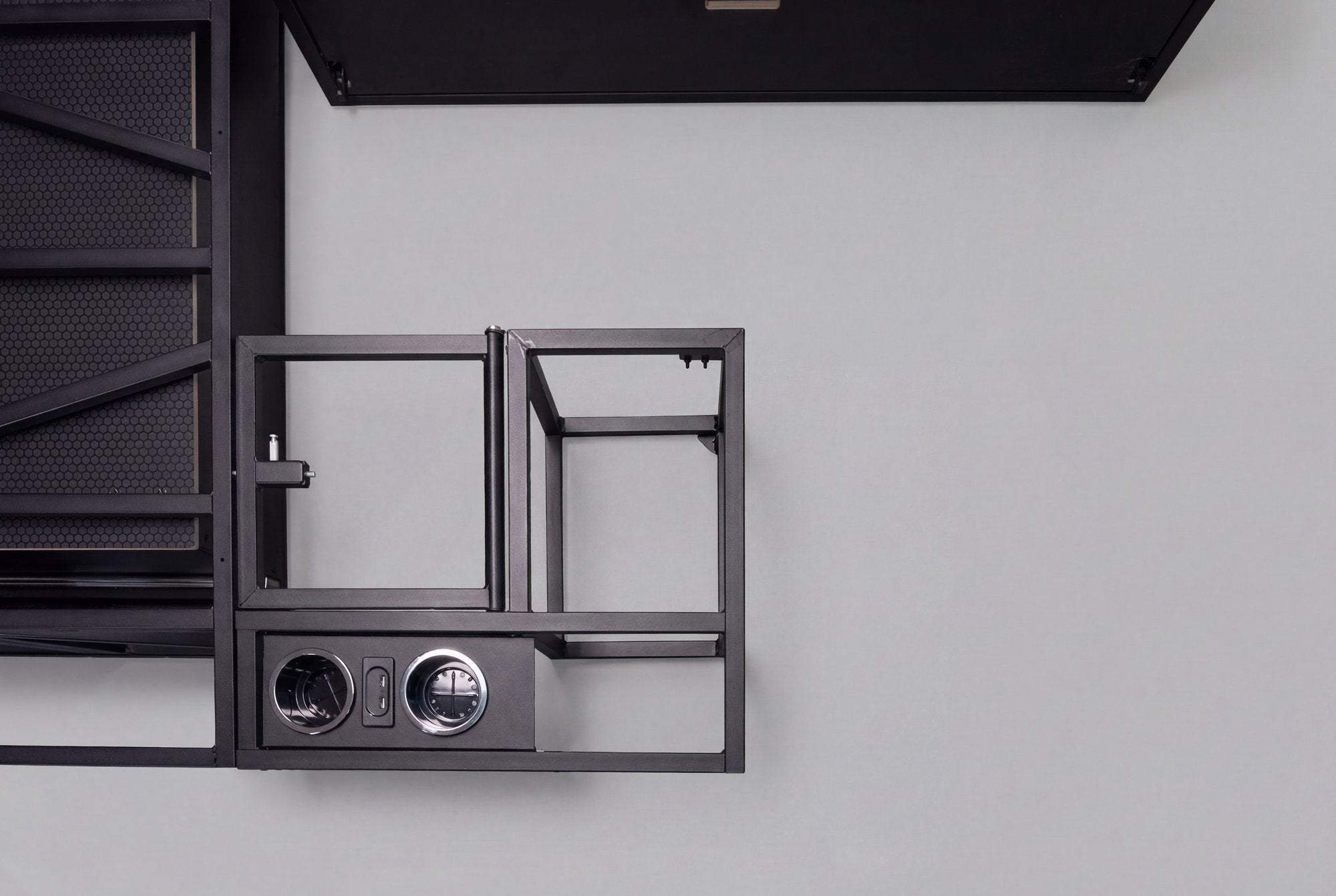 Roam Systems M1 Certified U-Shape Seating Frame