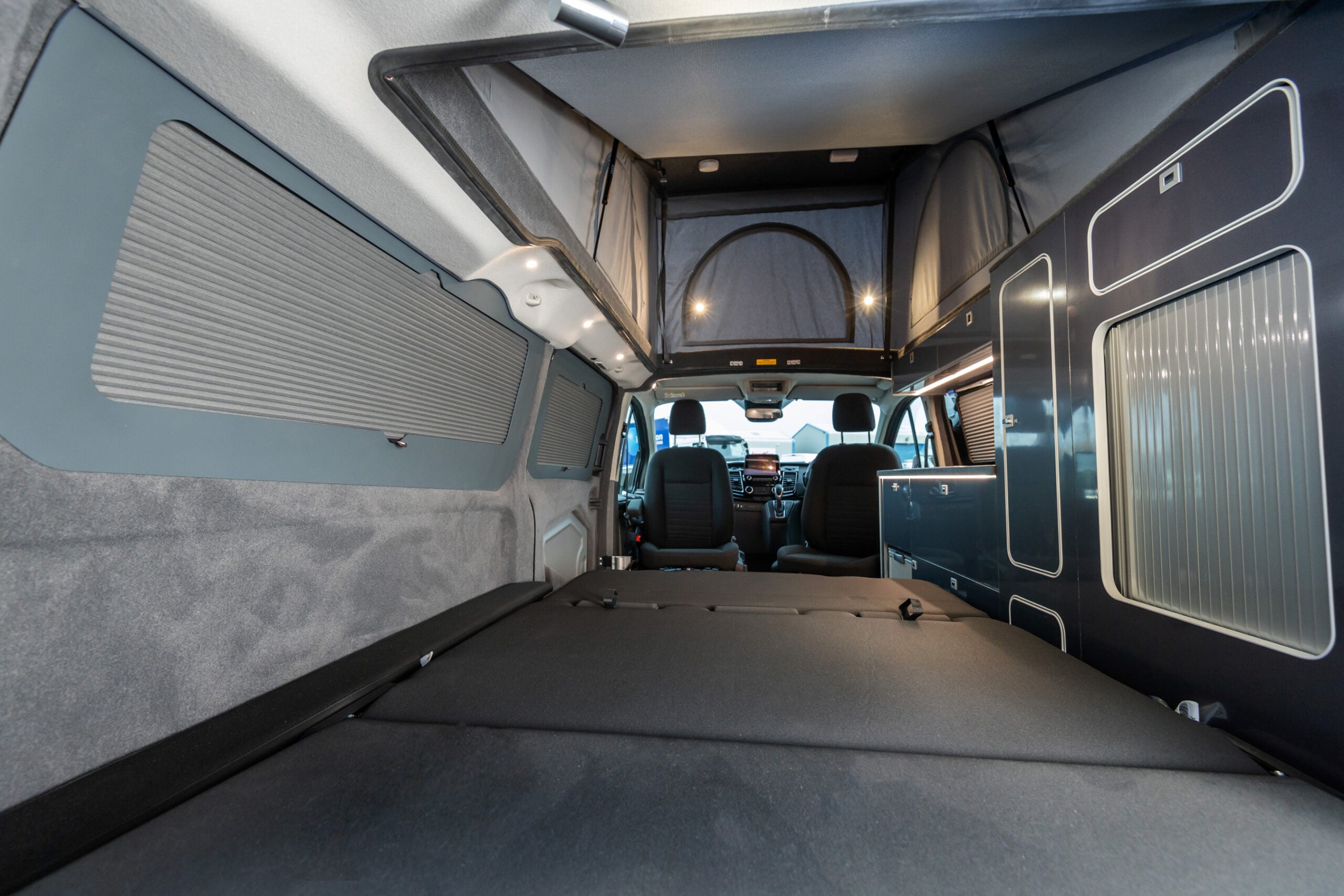 Ford Transit Custom | Window Pod® D | LWB Offside Rear Quarter (Fixed Window)