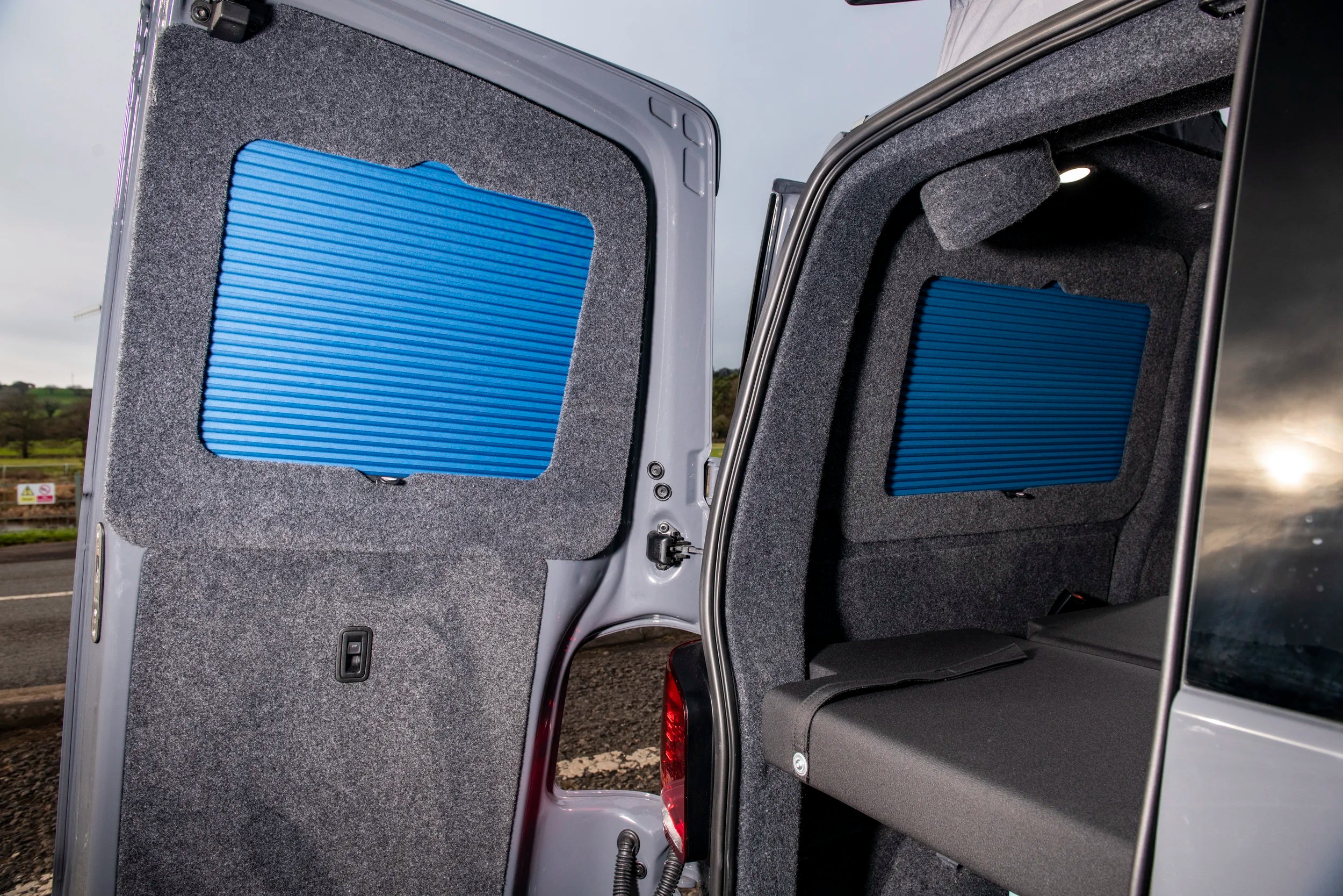 Ford Transit Custom | Window Pod® C | Barn Door Pair